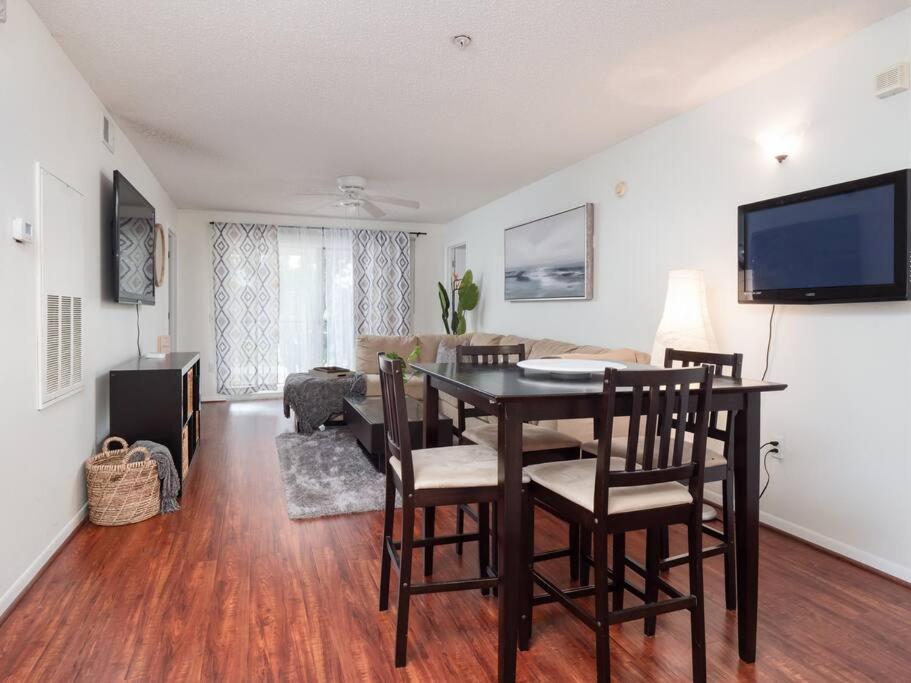 Spacious Condo Mins To Shands, University, & Downtown! Gainesville Eksteriør bilde