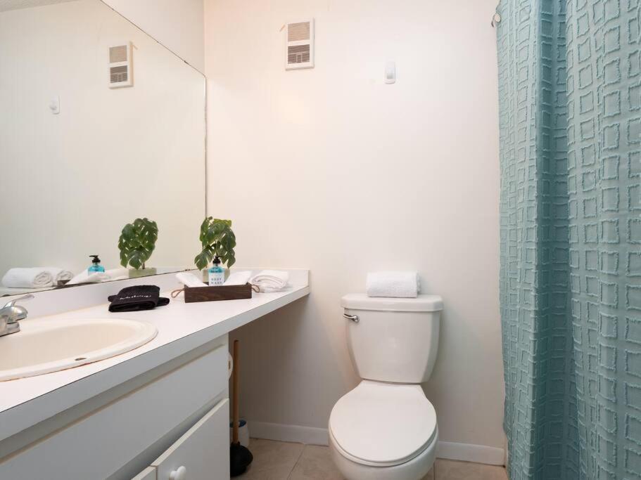 Spacious Condo Mins To Shands, University, & Downtown! Gainesville Eksteriør bilde