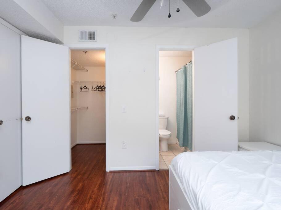 Spacious Condo Mins To Shands, University, & Downtown! Gainesville Eksteriør bilde